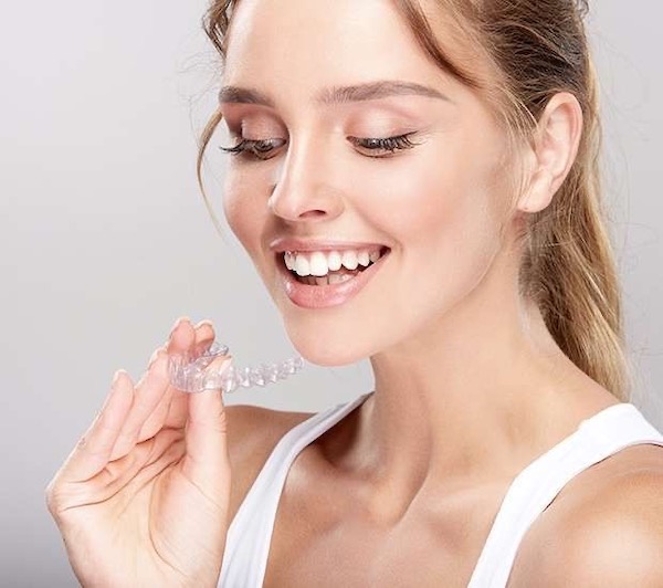 how-much-is-invisalign-cost-for-upper-teeth-in-los-angeles